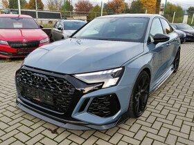 Audi RS3 CERAMIC DYNAMIK+ MATRIX B&O V-MAX ZÁRUKA