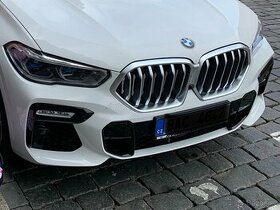 Maska BMW X6 G06 Iconic glow