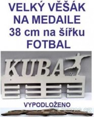 Velký věšák na medaile fotbal