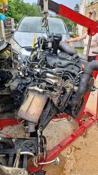 Motory 2,5 tdi TYP: AXD BPC BNZ dily z motoru