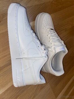 Air Force 1 White - Velikost 43