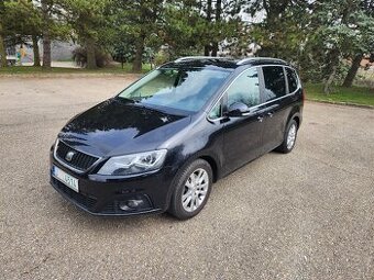 Alhambra 4x4 2.0TDI 103kw 7 míst Xenony Pano Navi ALU 17