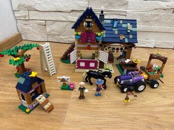 Lego friends mix stáje