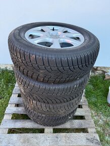 17 5x112 zimni Audi 235/65 17 6-7mm original sada