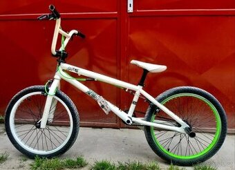 Freestyle SCOTT Volt X 10
