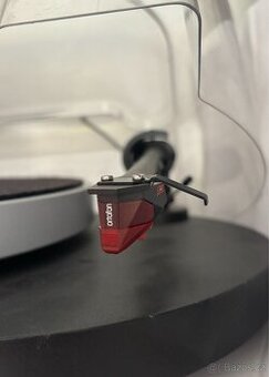 Gramofon ProJect - 1