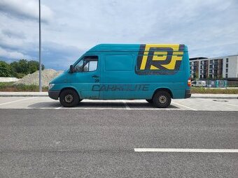 Mercedes sprinter