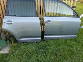 VOLKSWAGEN TOUAREG RV 2008 DVEŘE 4 x A 5 DVEŘE A SKLO