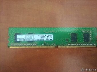 Paměť RAM do PC Samsung 4GB DDR4