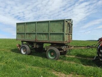 Vlek za traktor bez spz