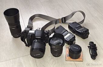 Canon 77D s objektivy a blesky