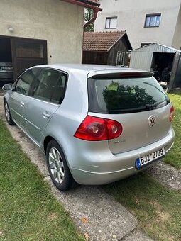 Golf 5 TDI 77 KW