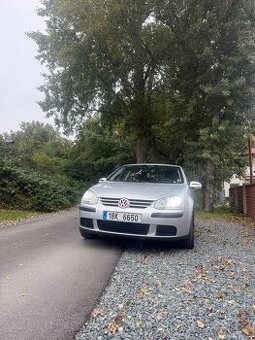 Volkswagen golf 5