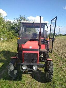 Traktor Zetor 4911