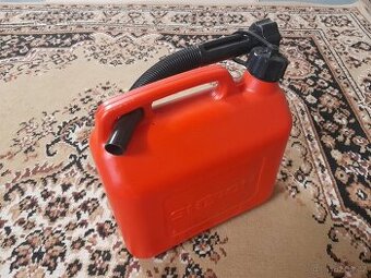 kanystr plastový 5l