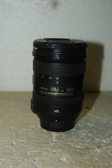 Nikon 18-200 mm f/3,5-5,6 G AF-S DX ED VR II