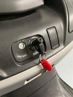 Suzuki Burgman 650 2014 facelift