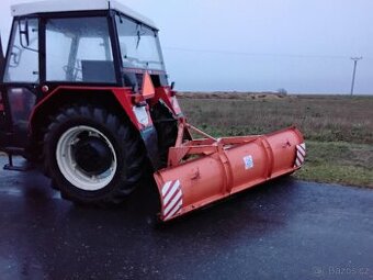 Traktorová radlice na sníh s gumovým břitem