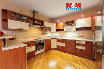 Prodej bytu 3+1, 118 m², Kadaň, ul. Dvořákova