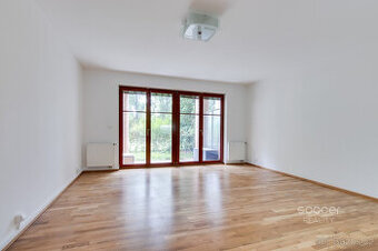 Pronájem bytu 3+kk/T/G/S, předzahrádka, 76 m2, ul. Paťanka, 