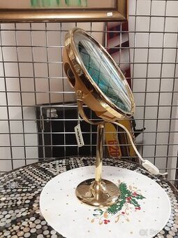 Kosmetické zrcátko