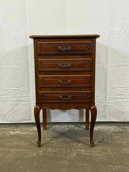 Francouzská komoda s čtyřmi zásuvky (134010)