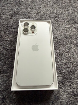 iPhone 15 PRO MAX 256 GB - Top stav - 100% kondice baterie - 1
