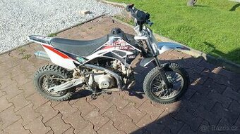 Dětská motorka Pitbike Stomp