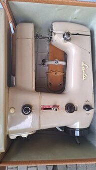 prodám šicí stroj LADA 132-3