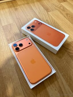 Apple iPhone 17 Pro Max 256GB oranžový