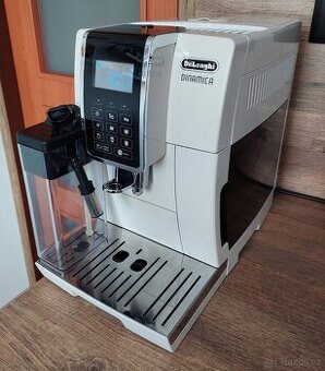 Kávovar Delonghi Dinamica