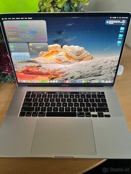 MacBook Pro 16inch - 1