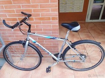 Trekové kolo pánské Apache