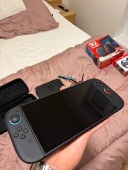 Nintendo Switch 2 OLED – Mario Kart World bundle - 1