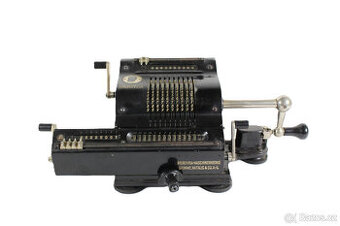 starožitná počítačka Brunsviga - 1