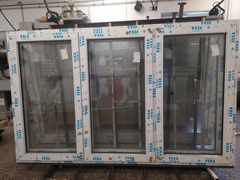 PLASTOVÉ TROJOKNO VEKA - NOVÉ - SLEVA 