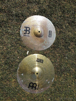 Příslušenství k Bicím.