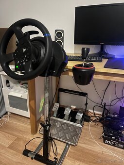 thrustmaster t300, shifter t500, t3pa pro pedali