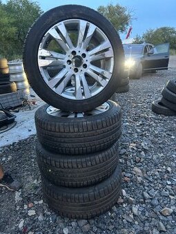 kola 18” + pneumatiky 225/45 R18 – stříbrná