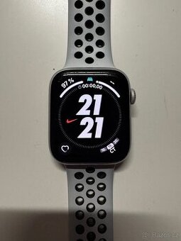 Apple Watch Nike SE 44 mm