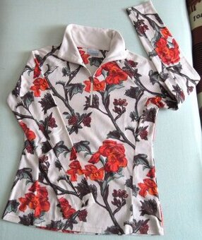 Dívčí velikost - S