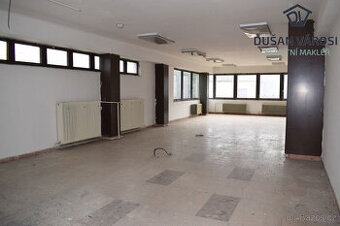 Pronájem komerčních prostor v Úsově - 1