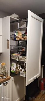 Potravinová skříň, drátěný program