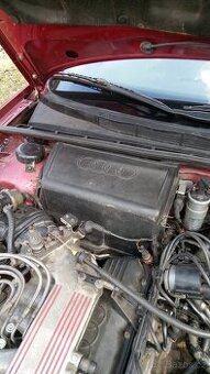 Kryt autobaterie Audi 80, 100 A6-C4