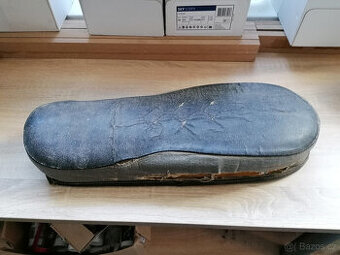 Sedlo Jawa 05 Pionýr