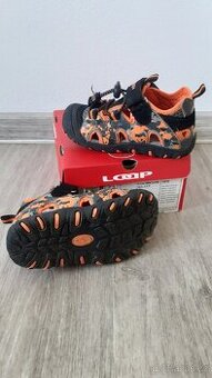 Vycházková obuv Loap