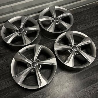 Alu AUDI Q5 5x112 19” 80A601025K