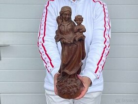 Panna Marie dřevěná socha s Ježíškem