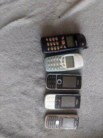 Telefony Nokia 5110, 3410,2700c,2730c, 1650,