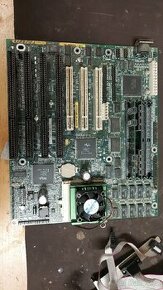 Základní deska Socket 5, Pentium 200, 8 MB Ram